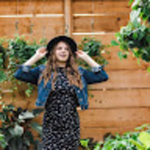 Meet your Posher, Mallory